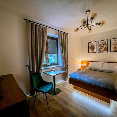 Domek Pod Katalpami Glowno Rom bilde